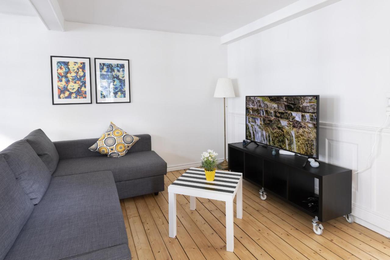 Aday - Apartment Suite 3 Aalborg Center Dış mekan fotoğraf