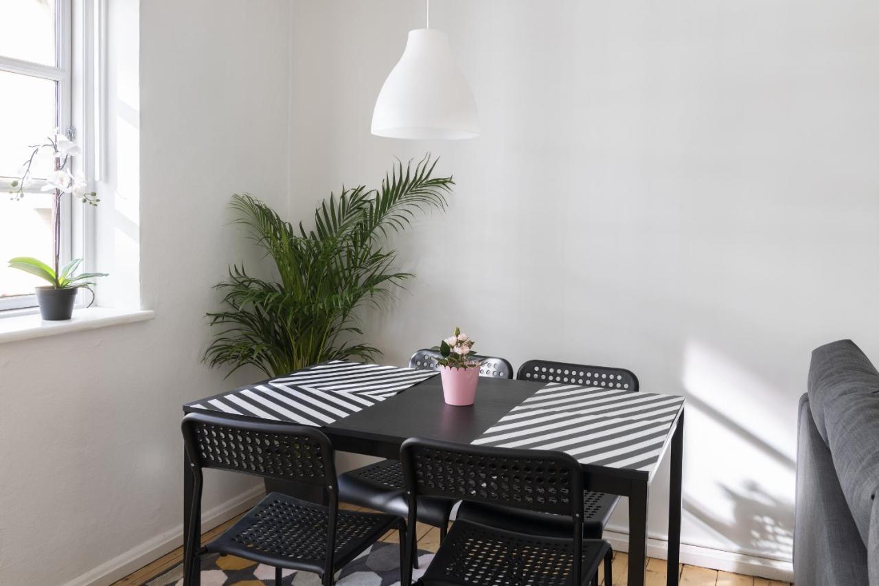 Aday - Apartment Suite 3 Aalborg Center Dış mekan fotoğraf